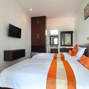 Hotel Lotus Tirta