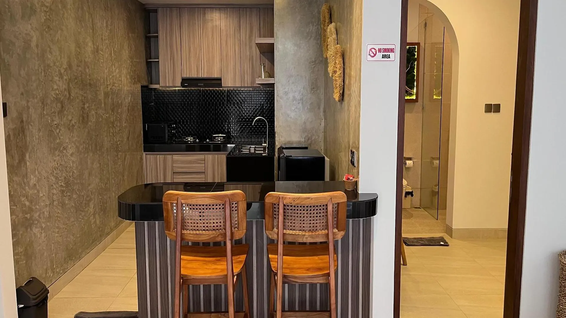 Ranala Coliving Hotel Seminyak  3*, Seminyak (Bali)