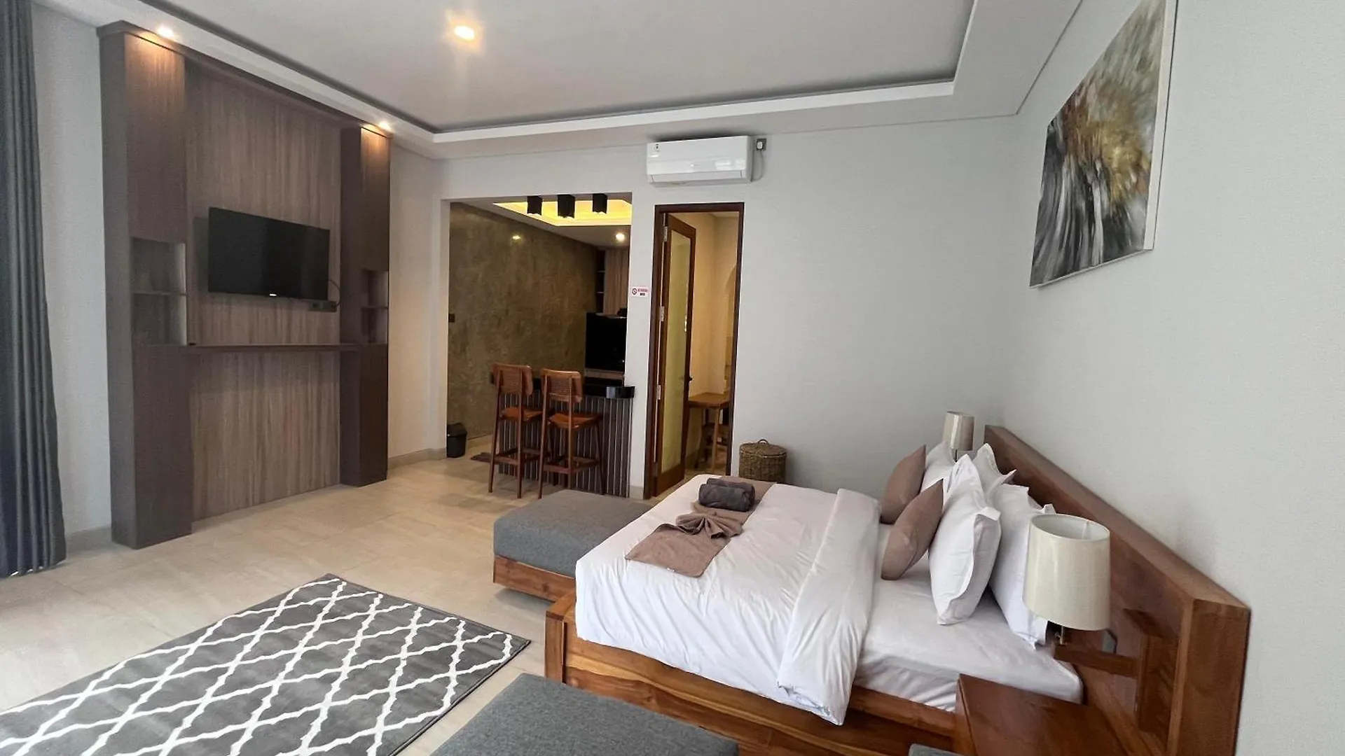 Ranala Coliving Hotel Seminyak