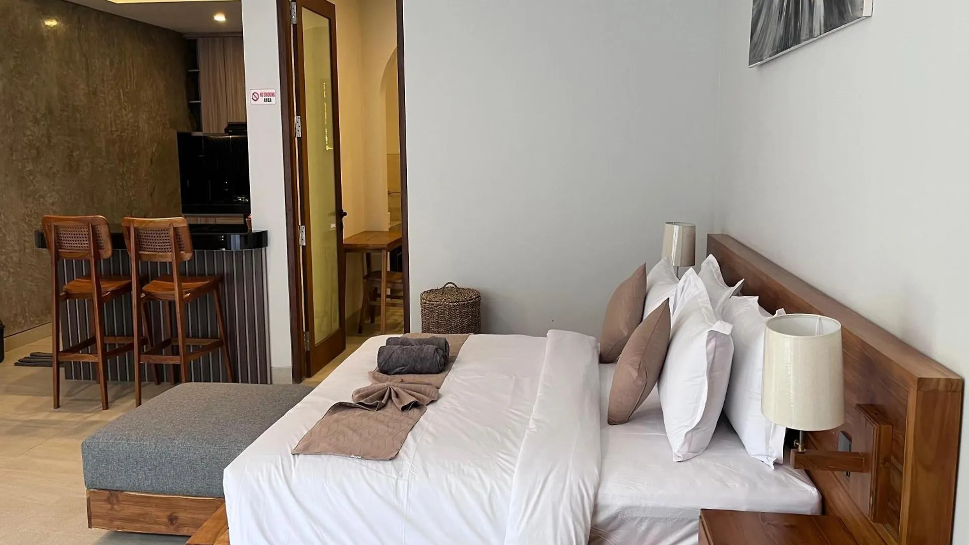 Ranala Coliving Hotel Seminyak
